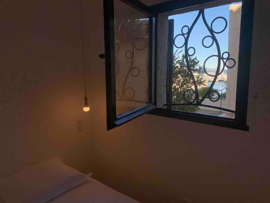 סן טרופז Marinesappartement, La Terrasse Tropezienne מראה חיצוני תמונה